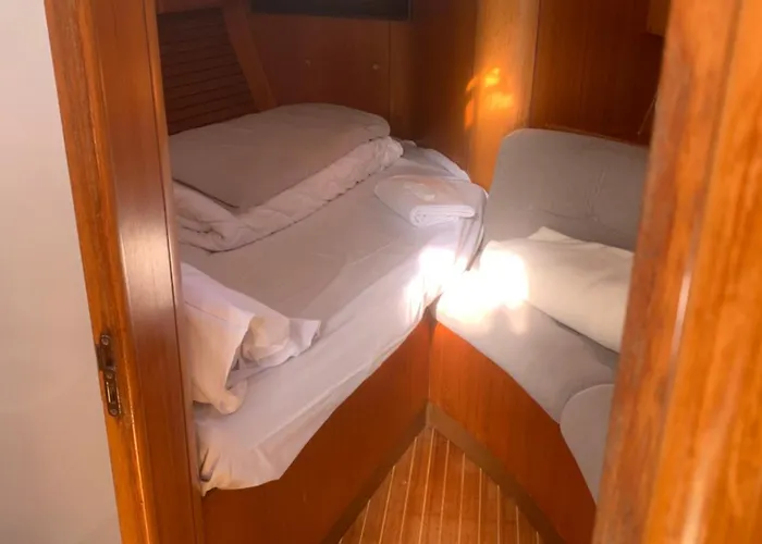 Nuit Sur Un Bateau Vieux Port